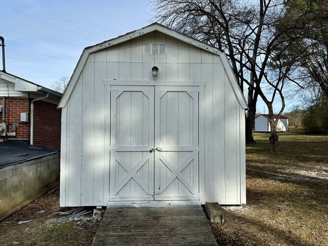 730 Rackley Dr, Pulaski, TN 38478