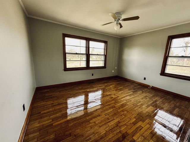 730 Rackley Dr, Pulaski, TN 38478