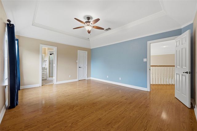 5527 Hunterwood Lane, Arlington, TX 76017