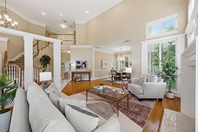 5527 Hunterwood Lane, Arlington, TX 76017