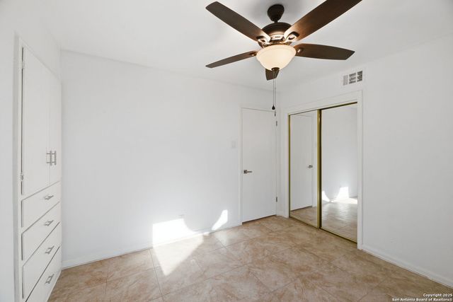 9719 La Rue, San Antonio, TX 78217