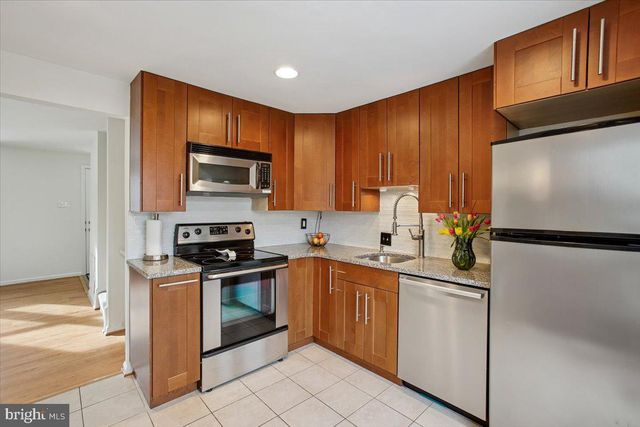 2909 EVERLEIGH WAY, Fairfax, VA 22031