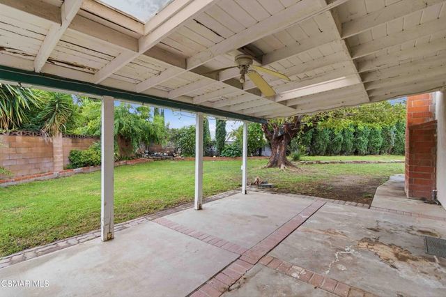 2077 Sebring Court, Simi Valley, CA 93065