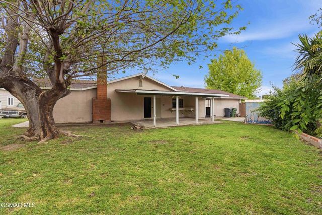 2077 Sebring Court, Simi Valley, CA 93065