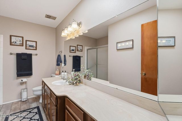 1052 N Caribe Avenue, Tucson, AZ 85710