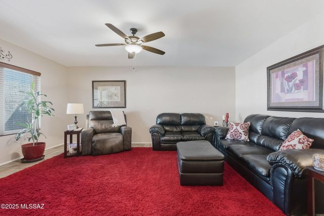 1052 N Caribe Avenue, Tucson, AZ 85710