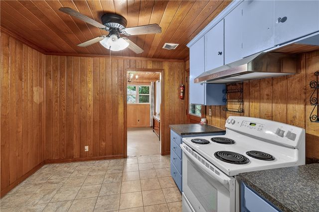 1601 Walnut Ave, Brunswick, GA 31520