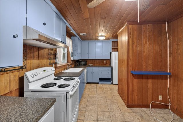 1601 Walnut Ave, Brunswick, GA 31520