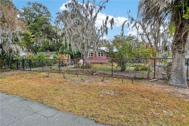 1601 Walnut Ave, Brunswick, GA 31520