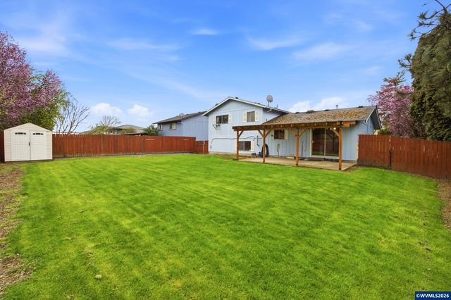 537 SE 26th Av, Albany, OR 97322