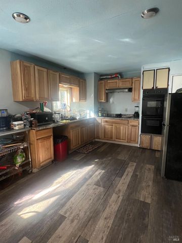 23961 Eberle St, Covelo, CA 95428