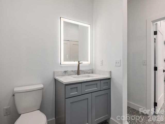 65 Speed Way 4A, Lake Toxaway, NC 28747