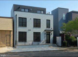 1806 D ST NE #9, Washington, DC 20002