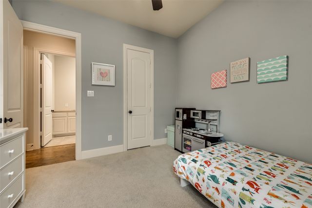 2501 Lady Viviane Lane, Lewisville, TX 75056