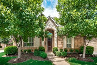 2501 Lady Viviane Lane, Lewisville, TX 75056