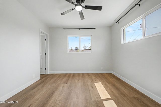 3321 E BELLEVIEW Street, Phoenix, AZ 85008