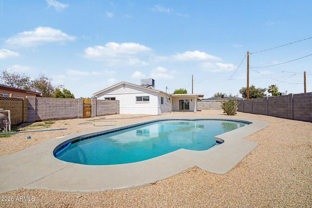 3321 E BELLEVIEW Street, Phoenix, AZ 85008