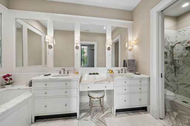 3 Chisolm Street Unit 204, Charleston, SC 29401