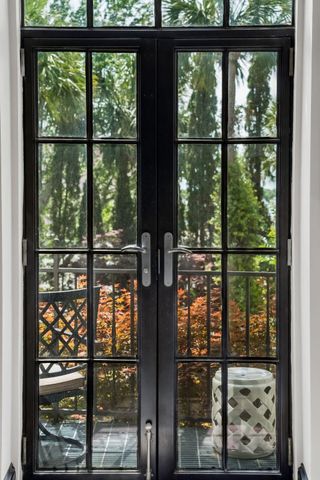 3 Chisolm Street Unit 204, Charleston, SC 29401