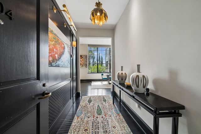 3 Chisolm Street Unit 204, Charleston, SC 29401