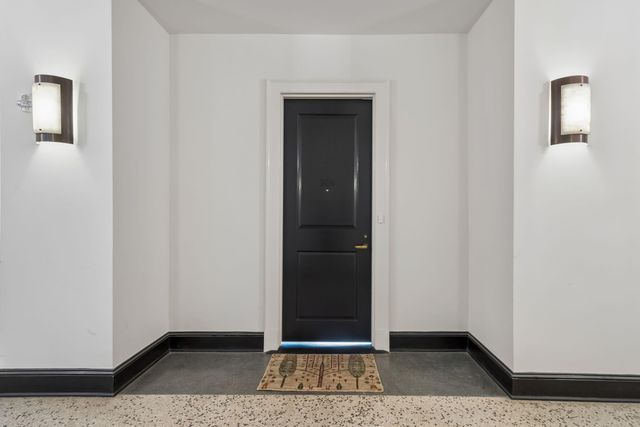 3 Chisolm Street Unit 204, Charleston, SC 29401