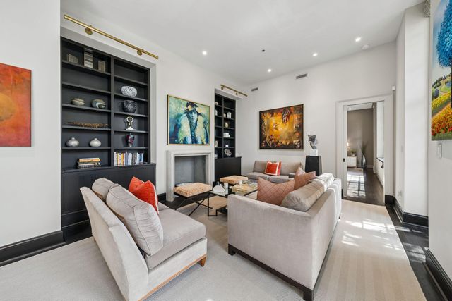 3 Chisolm Street Unit 204, Charleston, SC 29401
