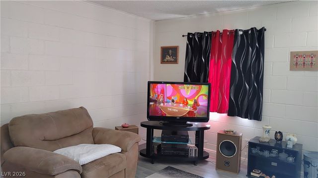 2533 Arrowhead Street, North Las Vegas, NV 89030