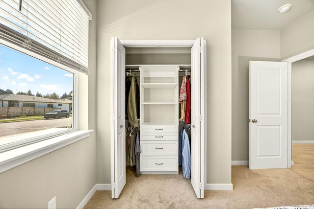 2769 Noble Fir Drive, Medford, OR 97504