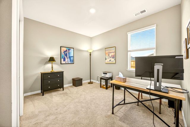 2769 Noble Fir Drive, Medford, OR 97504