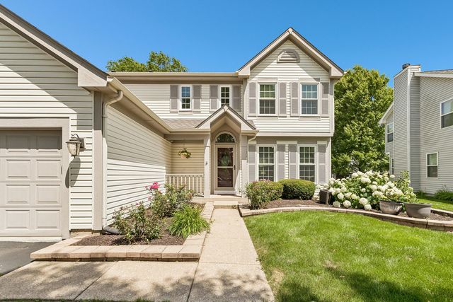 1175 Lakewood Circle, Naperville, IL 60540