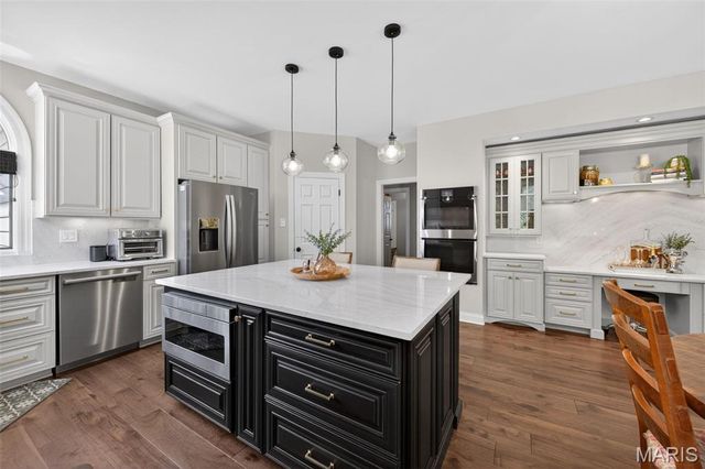 17702 Drummer Lane, Wildwood, MO 63005