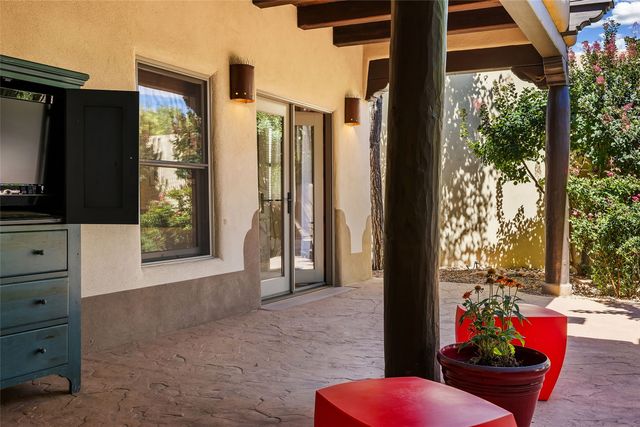 23 Centaurus Ranch Road, Santa Fe, NM 87507