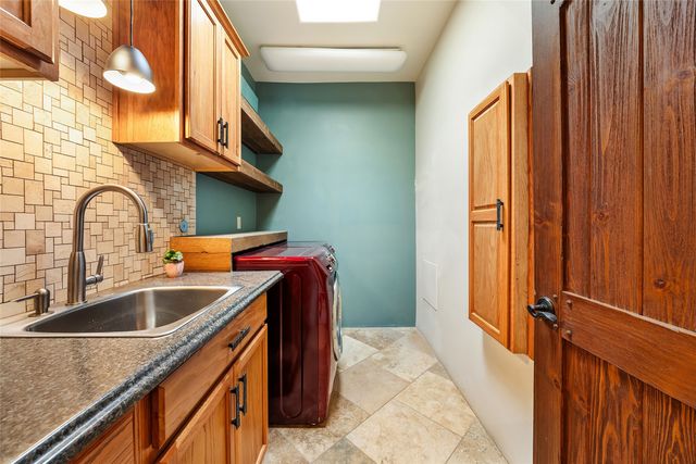 23 Centaurus Ranch Road, Santa Fe, NM 87507