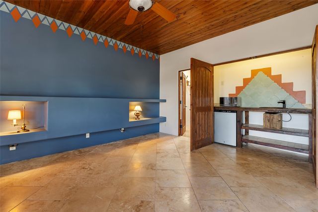 23 Centaurus Ranch Road, Santa Fe, NM 87507