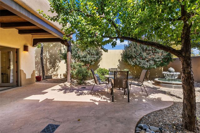 23 Centaurus Ranch Road, Santa Fe, NM 87507