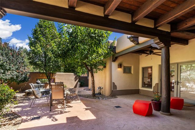 23 Centaurus Ranch Road, Santa Fe, NM 87507