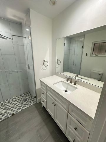8974 NW 112th St, Hialeah Gardens, FL 33018