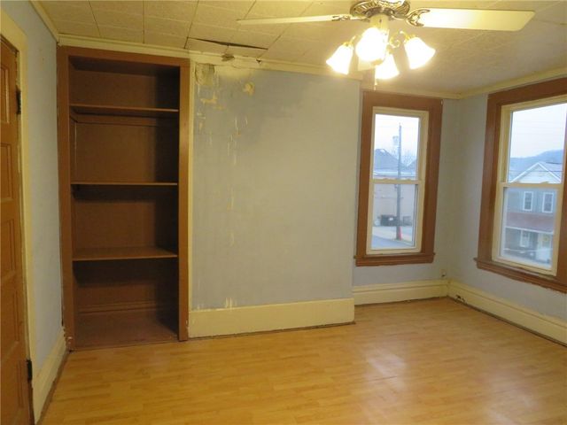 1203 2nd Ave, Conway, PA 15027
