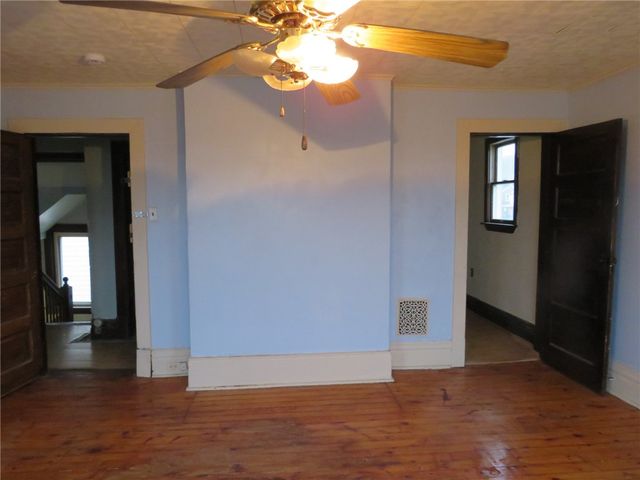 1203 2nd Ave, Conway, PA 15027