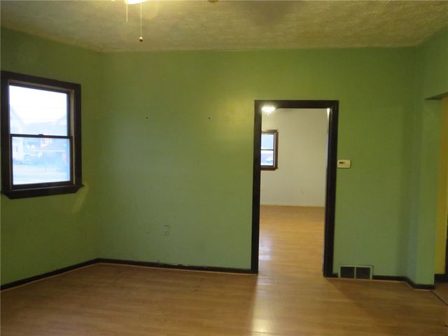 1203 2nd Ave, Conway, PA 15027