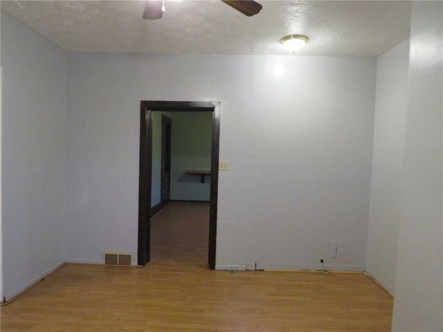 1203 2nd Ave, Conway, PA 15027