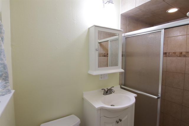 6601 Stroud Drive, Houston, TX 77074