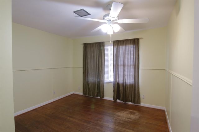 6601 Stroud Drive, Houston, TX 77074