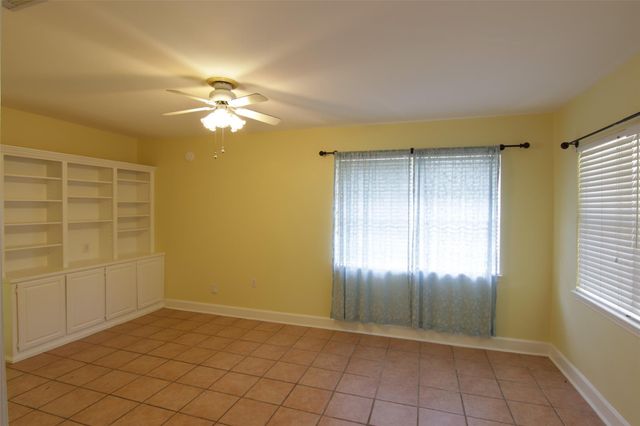 6601 Stroud Drive, Houston, TX 77074