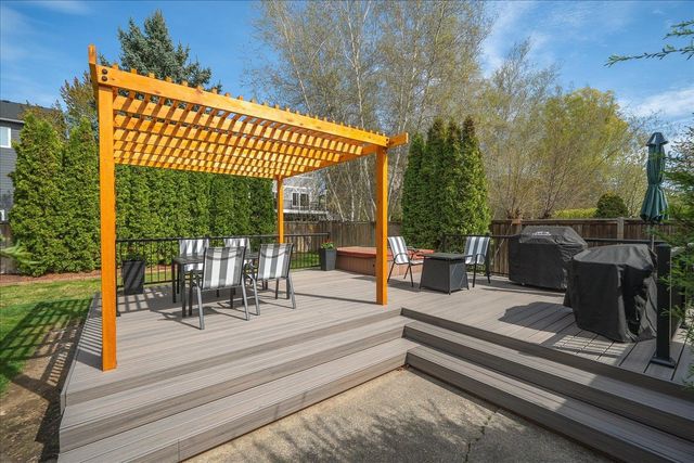 624 N Homestead Dr, Liberty Lake, WA 99019