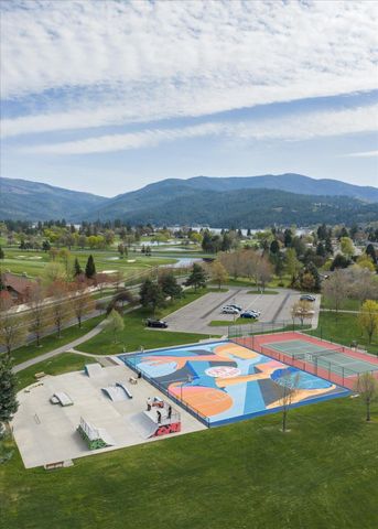 624 N Homestead Dr, Liberty Lake, WA 99019