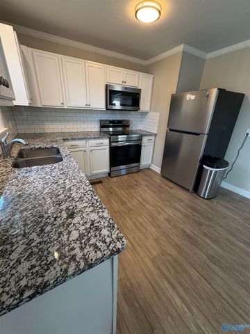 3118 Adonna Drive, Huntsville, AL 35810