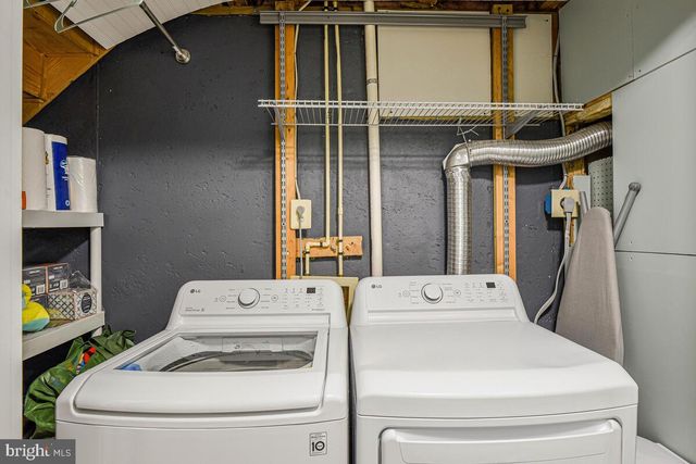 6819 SIGNATURE CIR, Alexandria, VA 22310