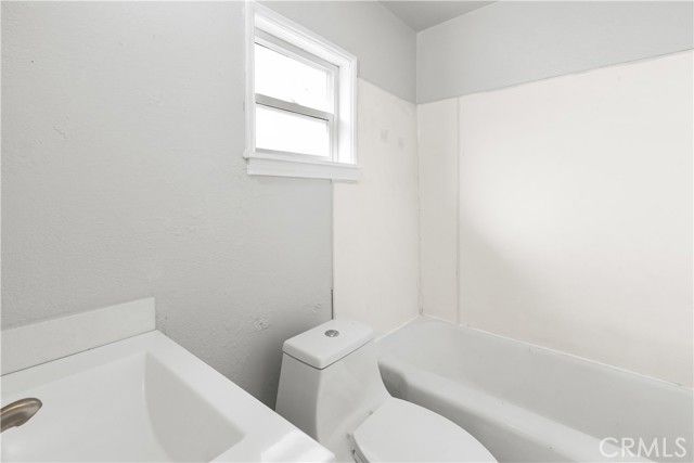 243 E E. Olive Street, San Bernardino, CA 92410