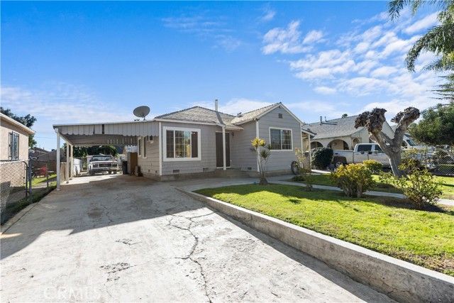 243 E E. Olive Street, San Bernardino, CA 92410